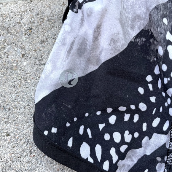 Lululemon Speed Short Static Mist White Black - Picture 5 of 9